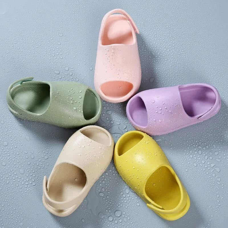 Slip On Unisex Salem Sandals